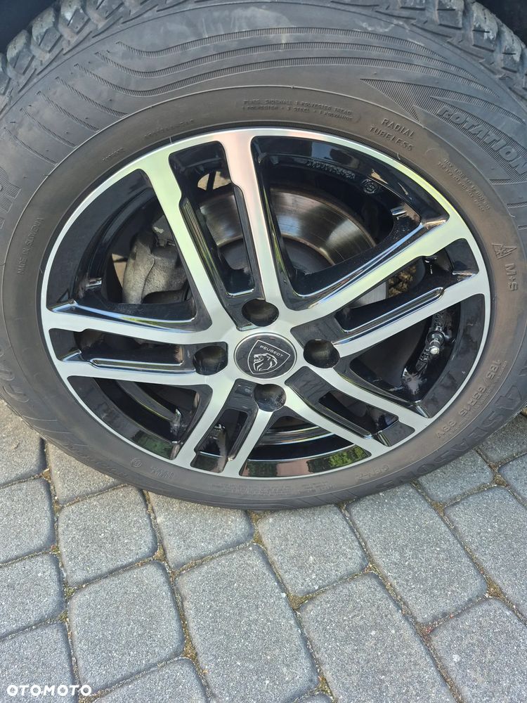 Peugeot 208 95 VTI Active - 11