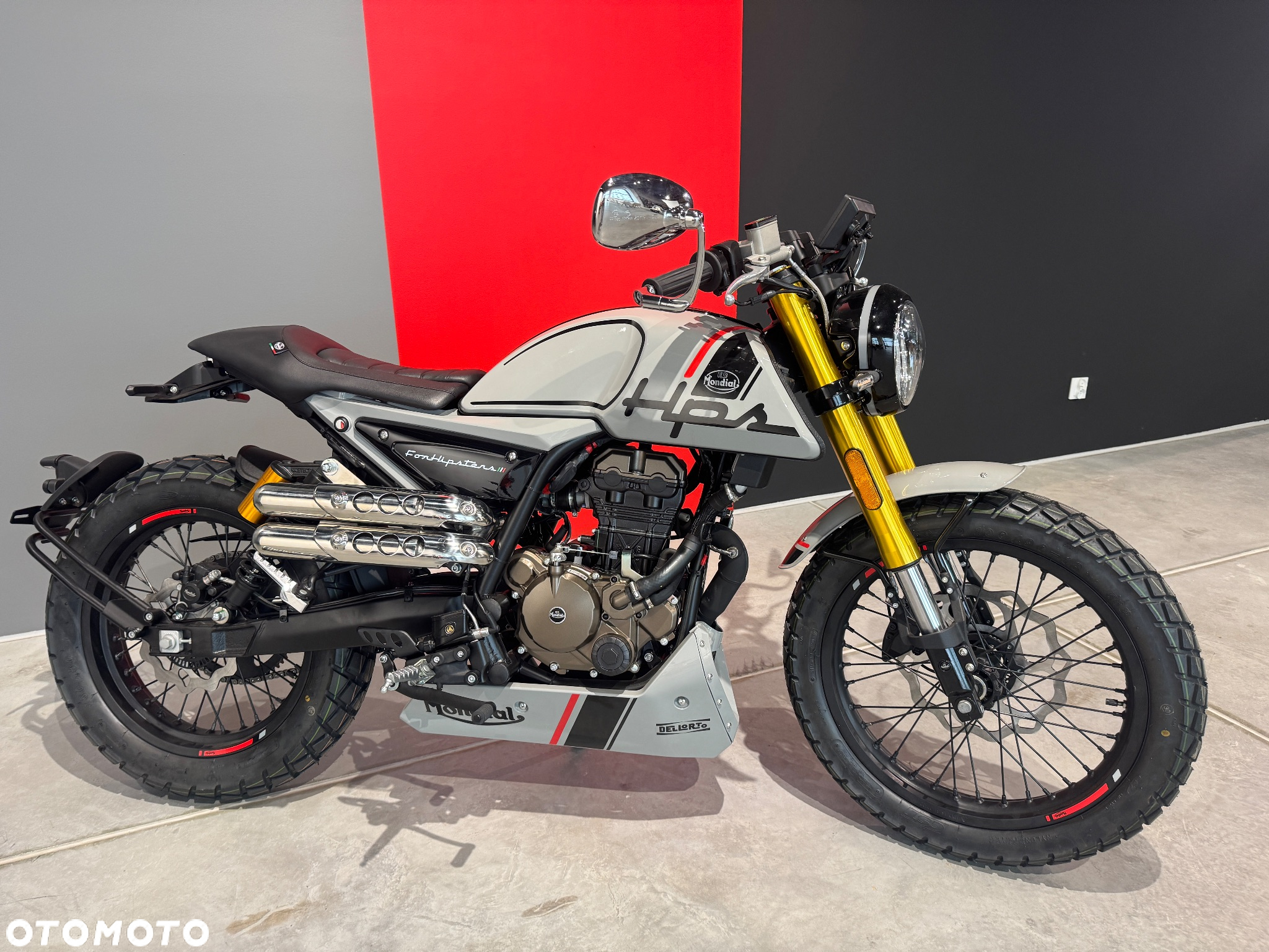 Mondial HPS 125 - 4