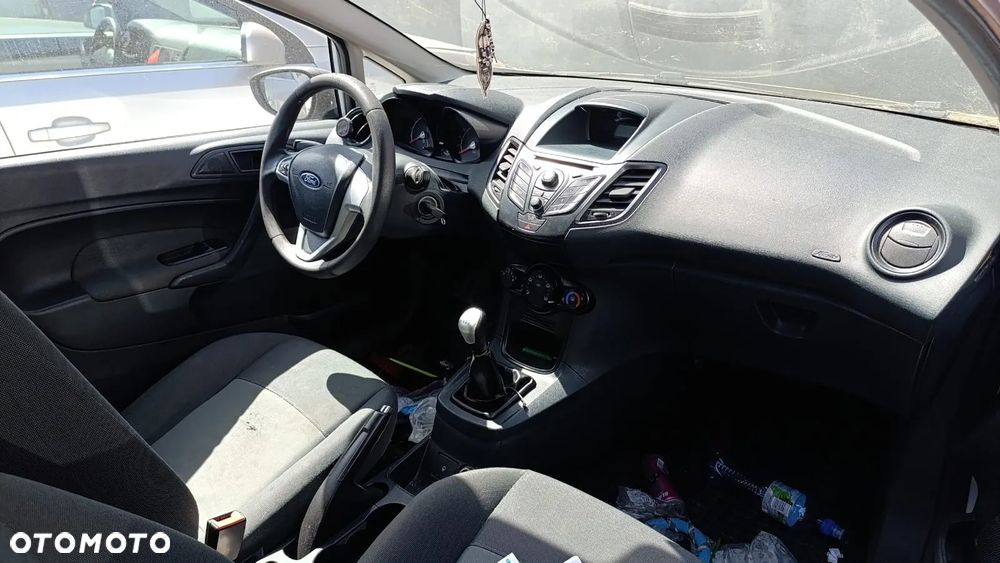 35455 ford fiesta mk7 1.4 tdci na części lakier H9 - 19