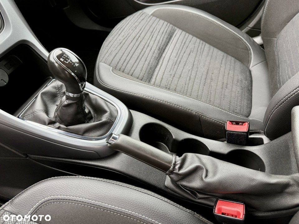 Opel Astra 1.4 Turbo ecoFLEX Start/Stop Innovation - 26