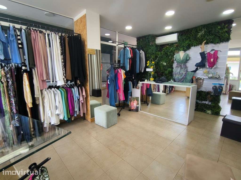 Óptimo espaço comercial em Nine  - V. N. Famalicão - Grande imagem: 4/8