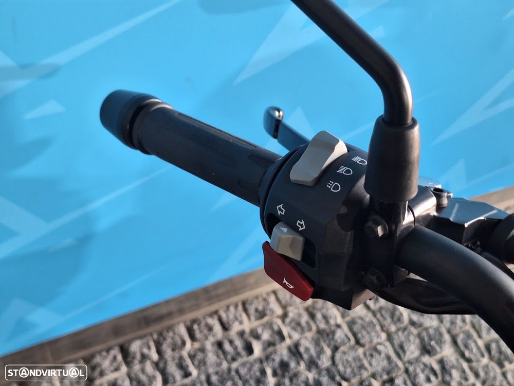 BMW G 310 R - 8