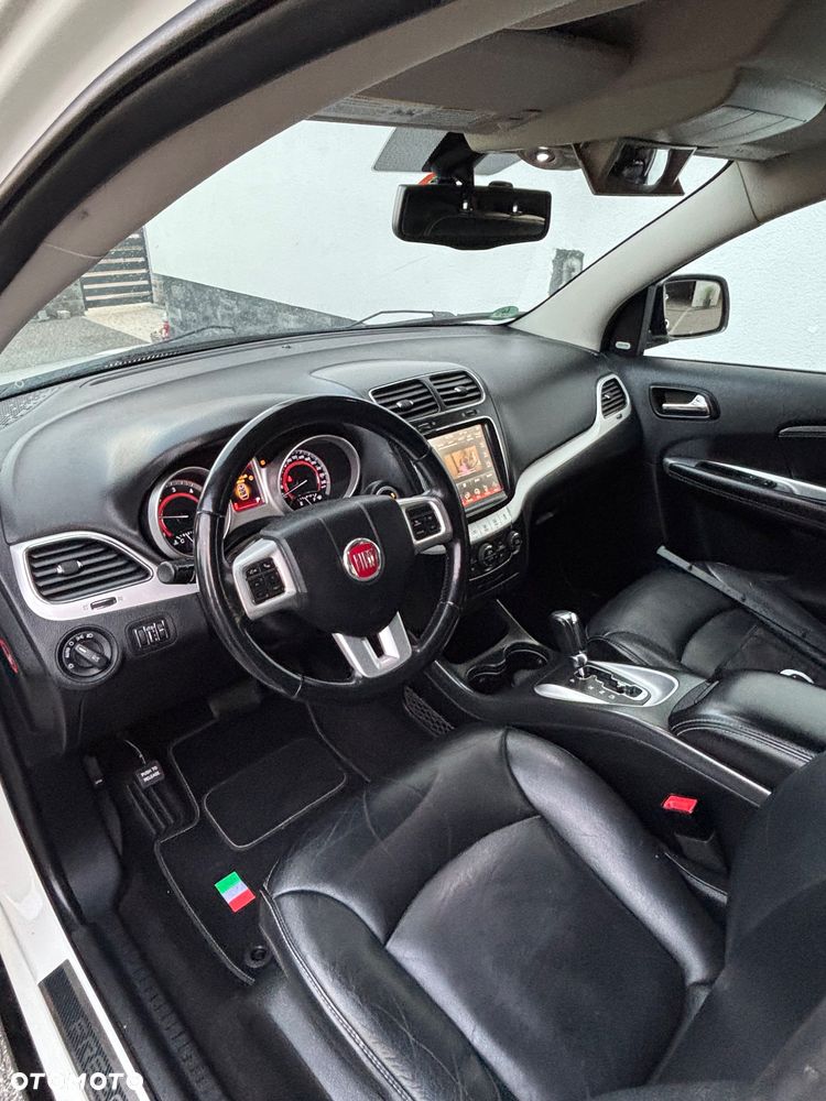 Fiat Freemont 2.0 Multijet 16V DPF Automatik Allrad Lounge - 29