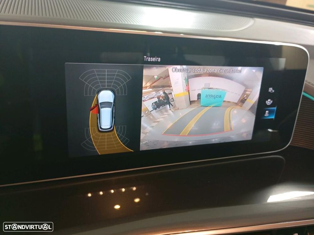 Mercedes-Benz EQC 400 4Matic - 10