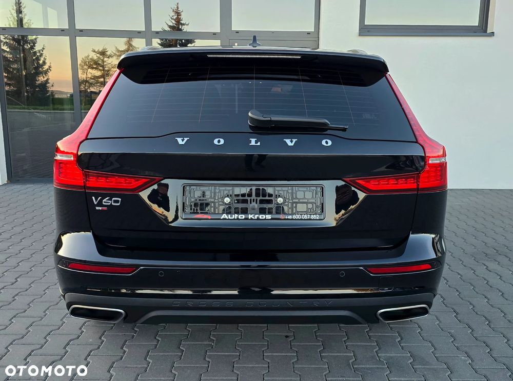 Volvo V60 Cross Country B4 D AWD Geartronic Pro - 6