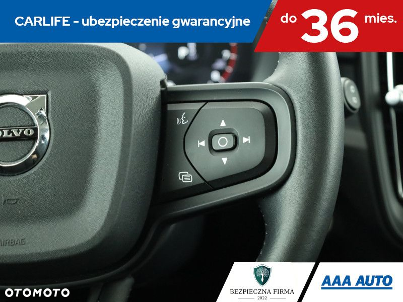 Volvo XC 40 - 18