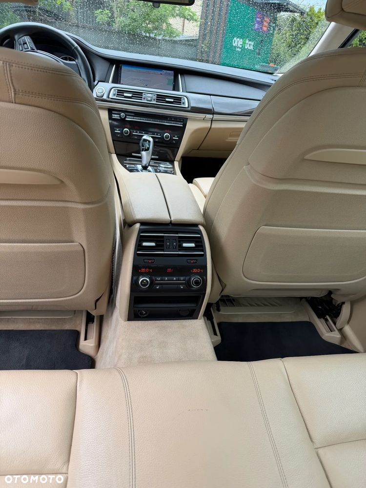 BMW Seria 7 730d xDrive - 2