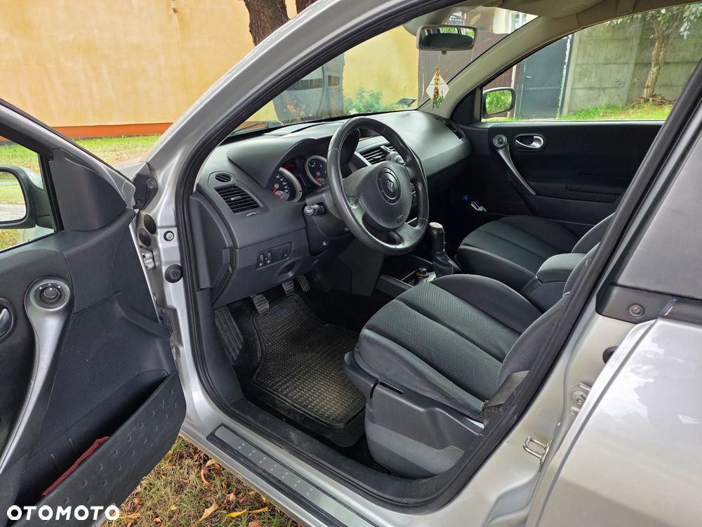 Renault Megane - 9