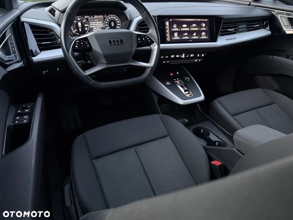 Audi Q4 e-tron 40 - 8