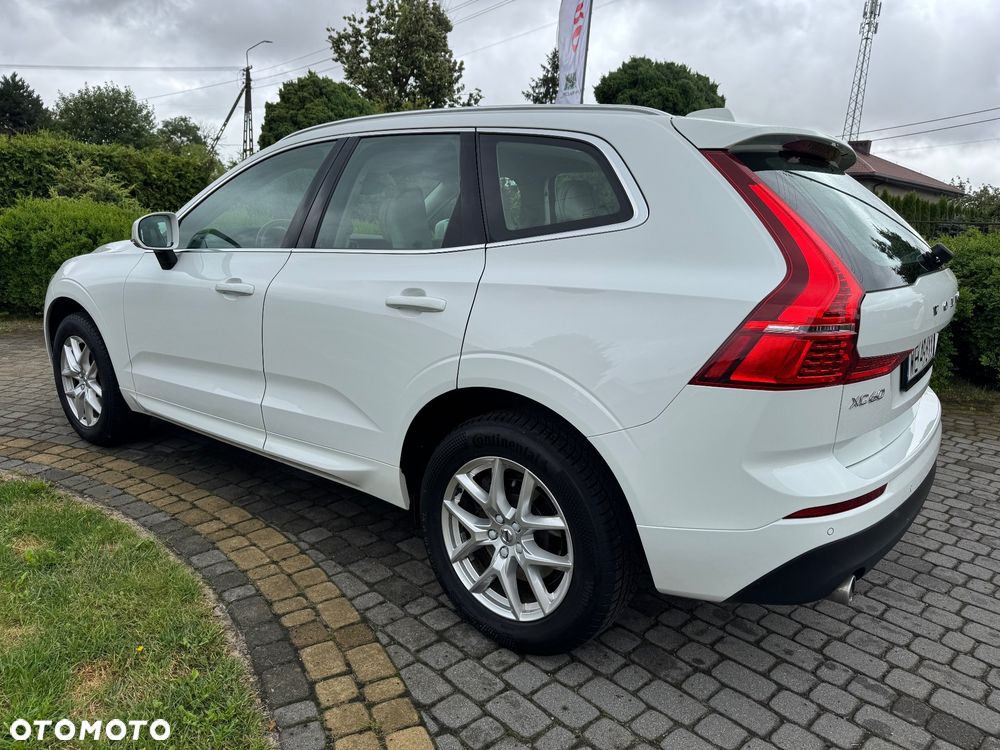 Volvo XC 60 T4 Momentum Pro - 8
