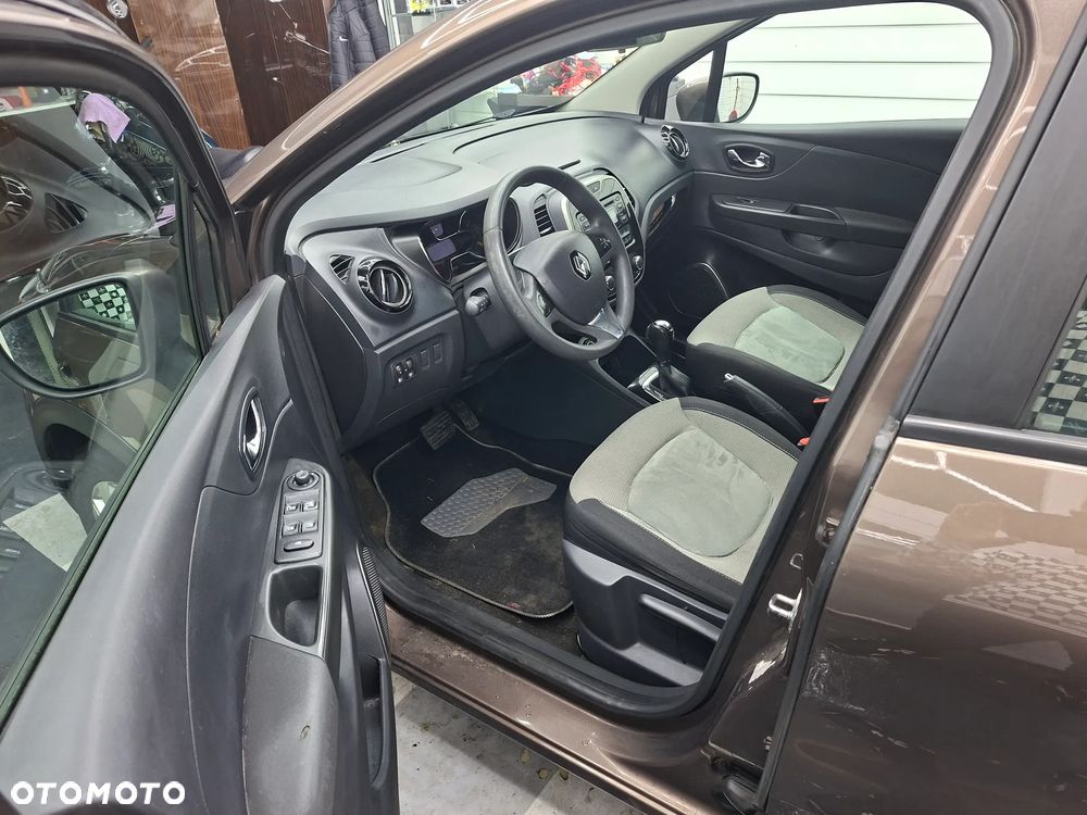 Renault Captur - 6