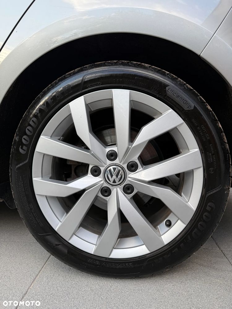 Volkswagen Golf 1.4 TSI BMT Highline DSG - 5