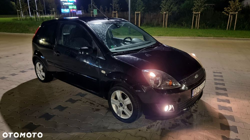 Ford Fiesta - 2