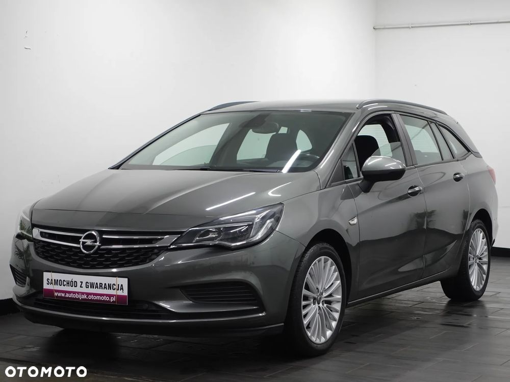 Opel Astra Sports Tourer Edition - 1