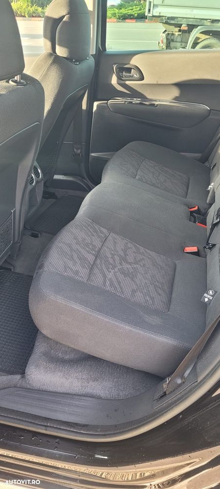 Peugeot 3008 - 12