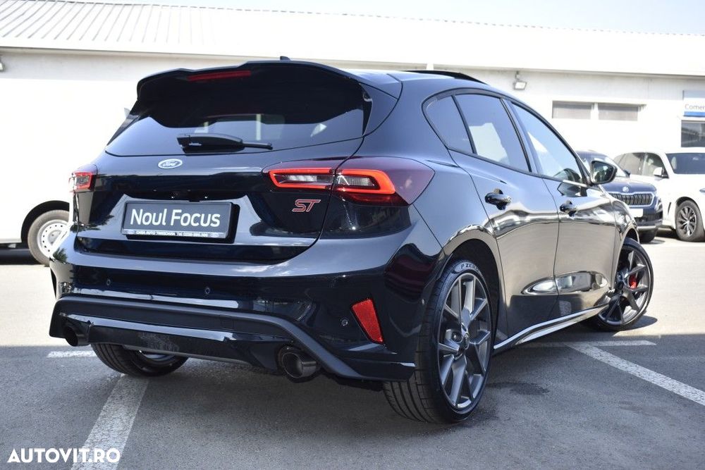 Ford Focus - 5