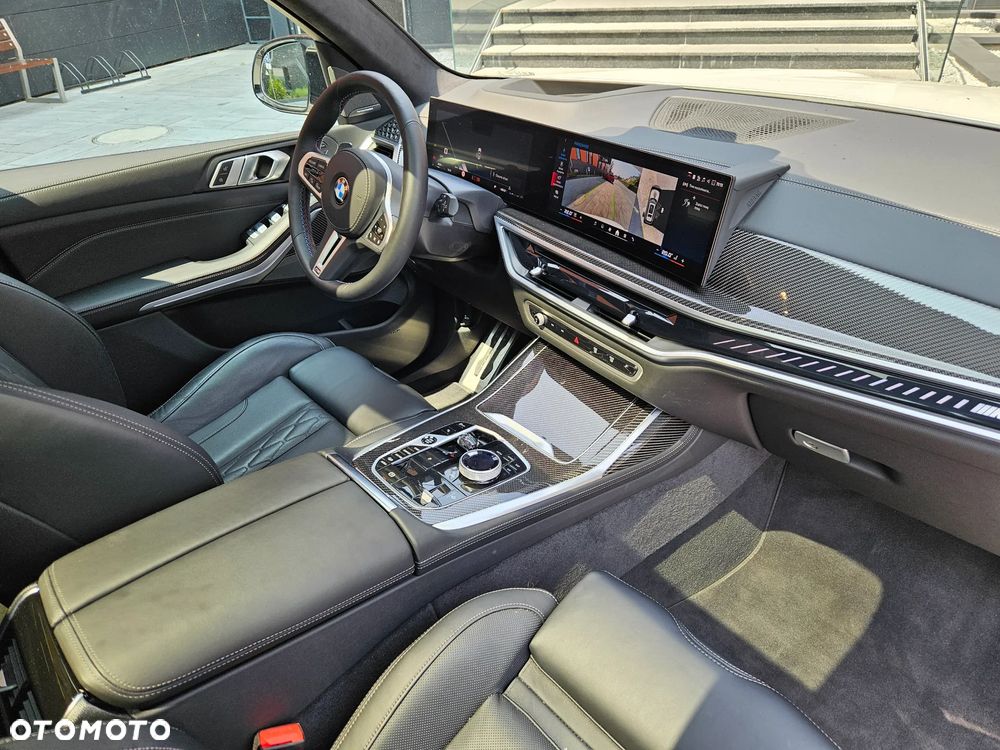 BMW X7 - 18