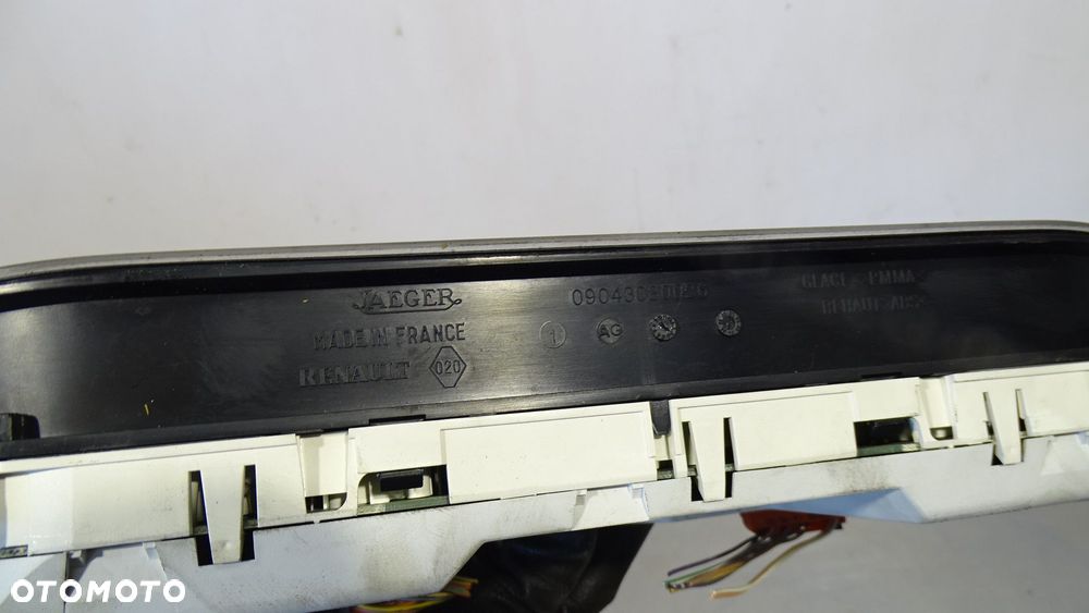 LICZNIK RENAULT SCENIC I 2.0 LIFT    8200038788 - 7