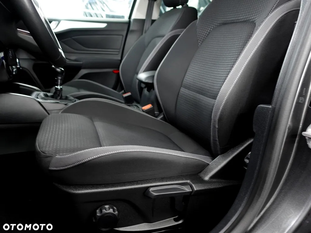 Ford Focus 1.5 TDCi Titanium - 14