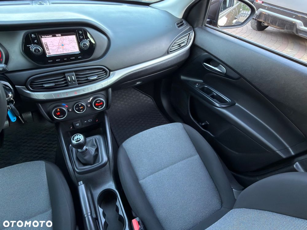 Fiat Tipo 1.4 16v Easy EU6d - 18