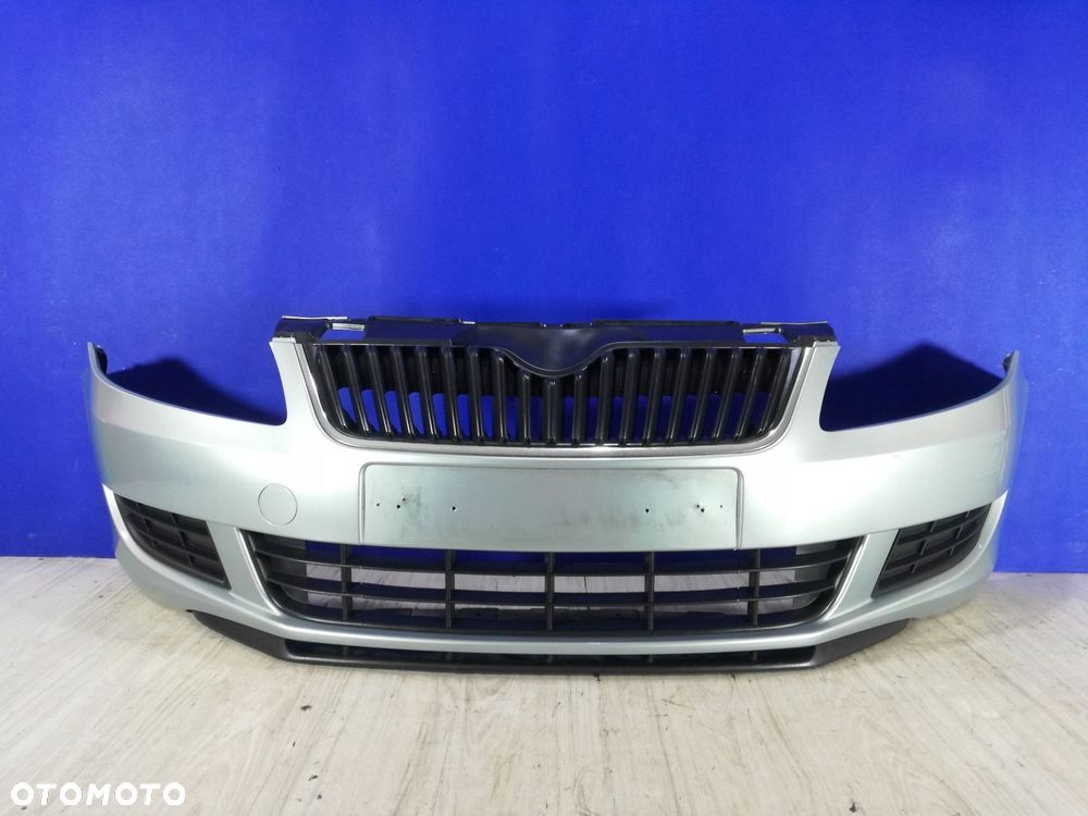 Skoda Fabia II Lift zderzak przód przedni LA7W - 1