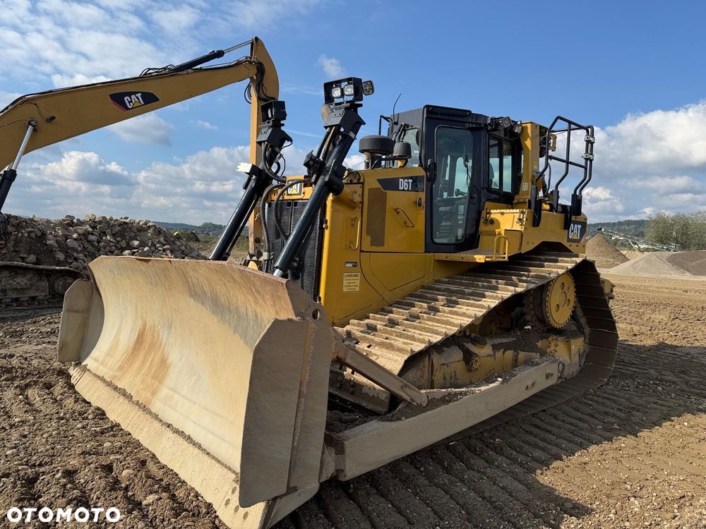 Caterpillar D6T LGP - 1