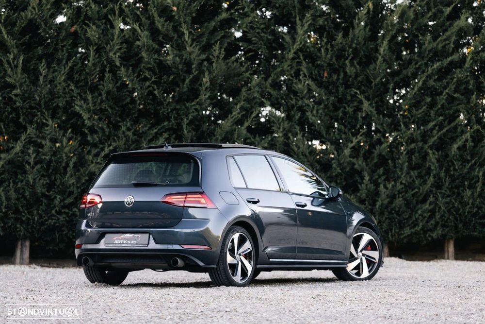 VW Golf 2.0 TSi GTi - 2