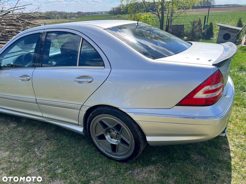 Mercedes-Benz Klasa C 55 T AMG - 8