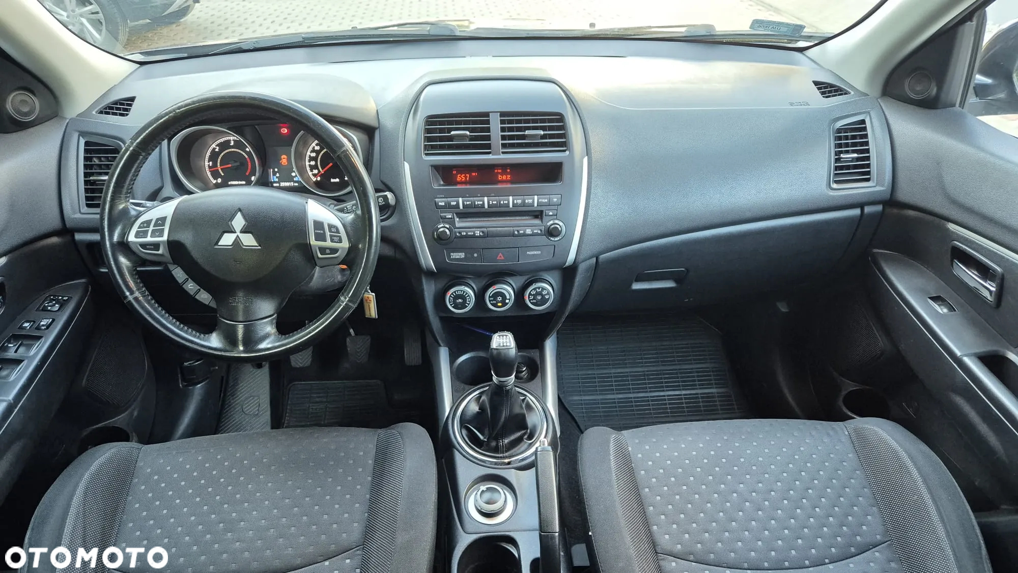 Mitsubishi ASX 1.8 DI-D 4WD Invite - 14