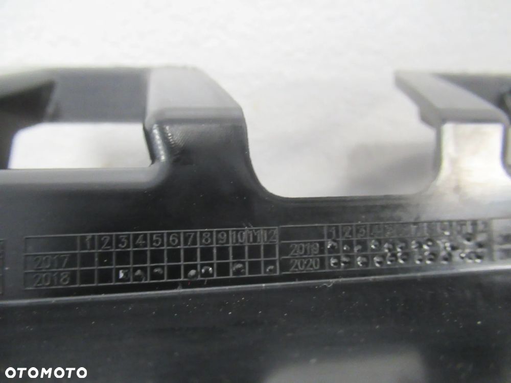 NOWY GRILL GRILL ATRAPA MERCEDES CLA W118 C118 X118 2019- - 18