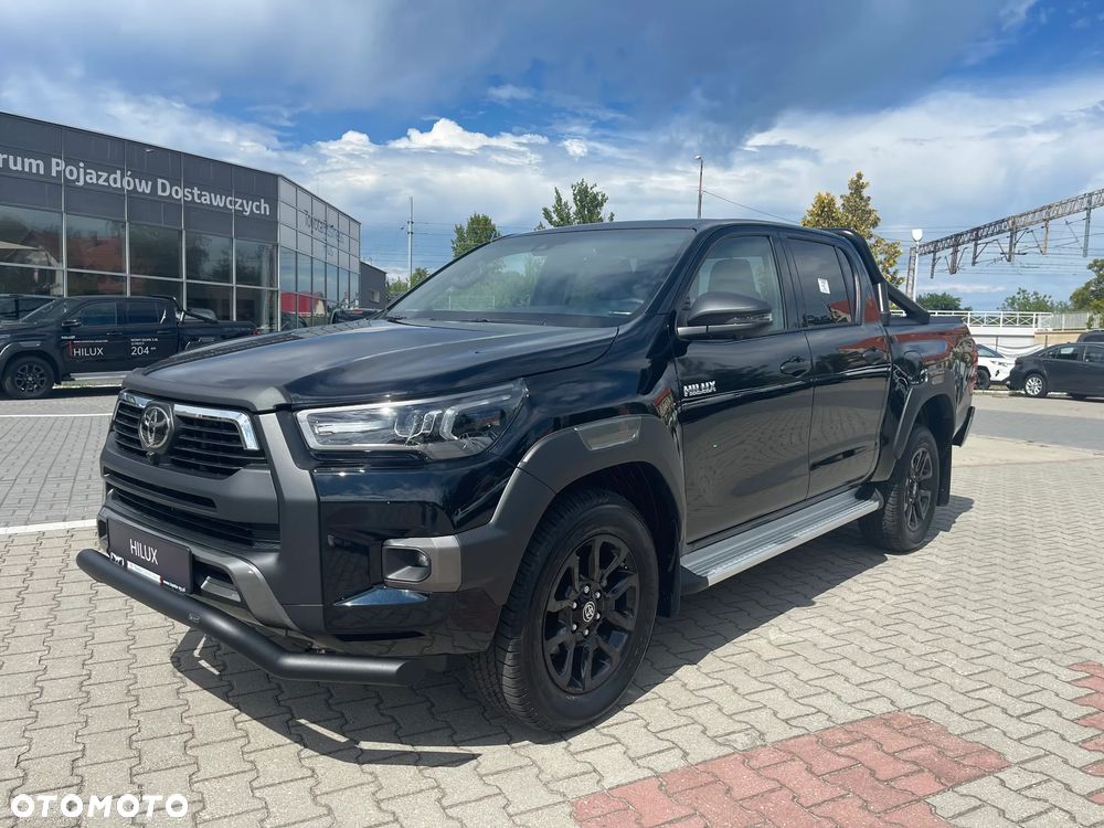 Toyota Hilux 2.8 D-4D Double Cab Invincible 4x4 - 3