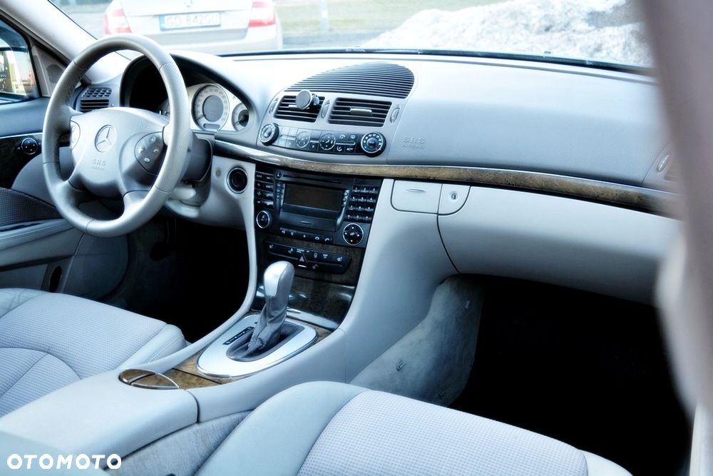 Mercedes-Benz Klasa E 220 CDI Automatik Avantgarde - 12