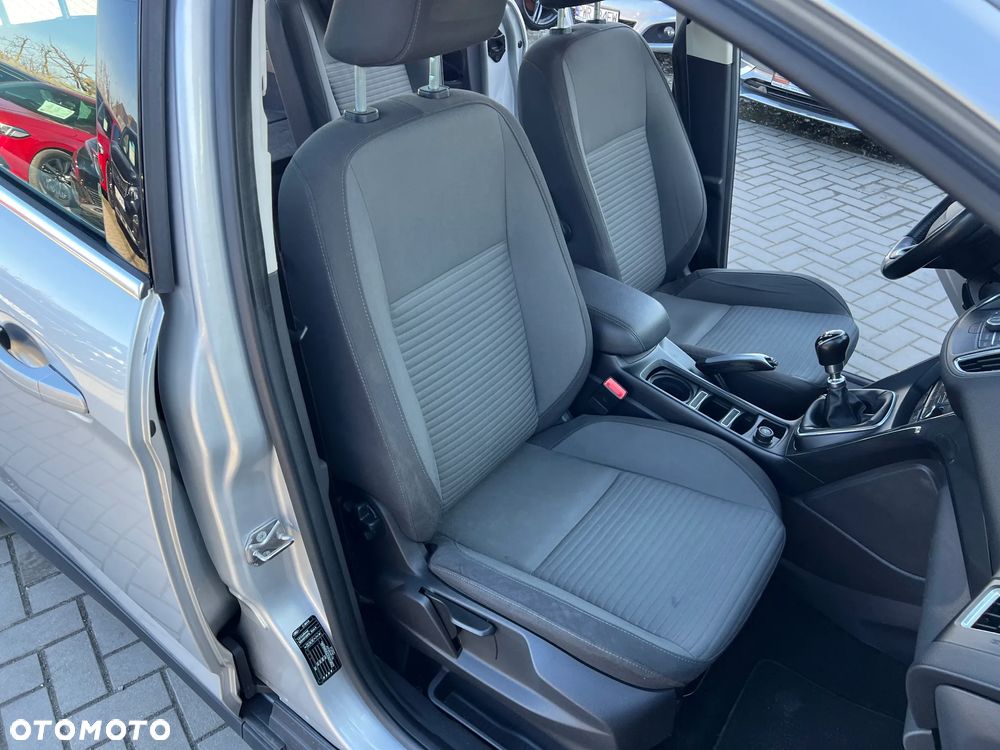 Ford Grand C-MAX - 21