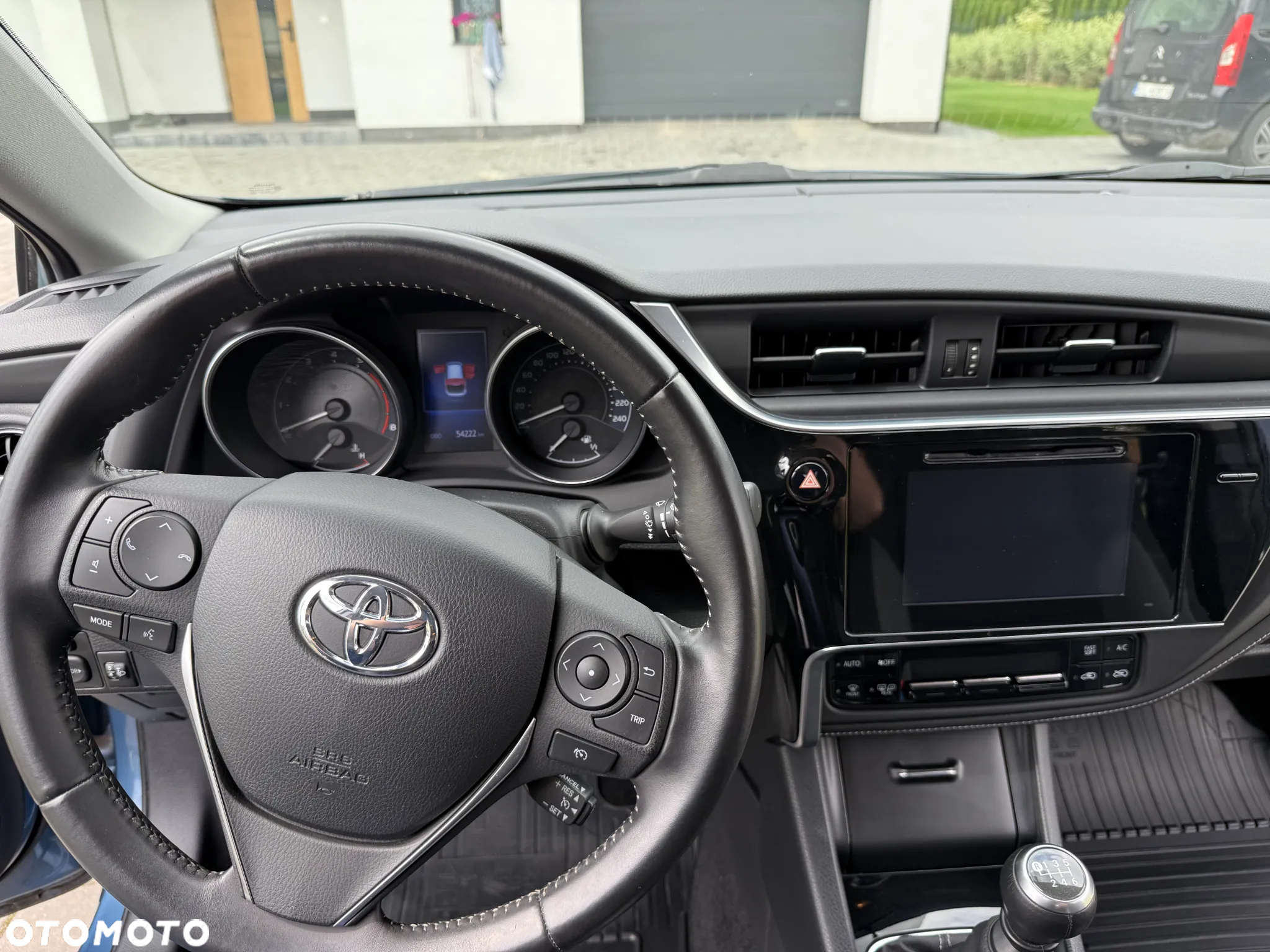 Toyota Auris - 9