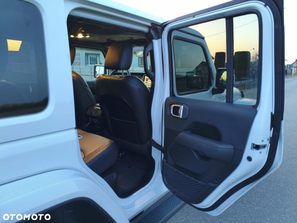 Jeep Wrangler - 20