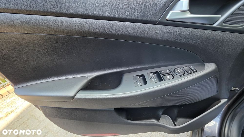 Hyundai Tucson blue 1.6 CRDi 2WD Pure - 22