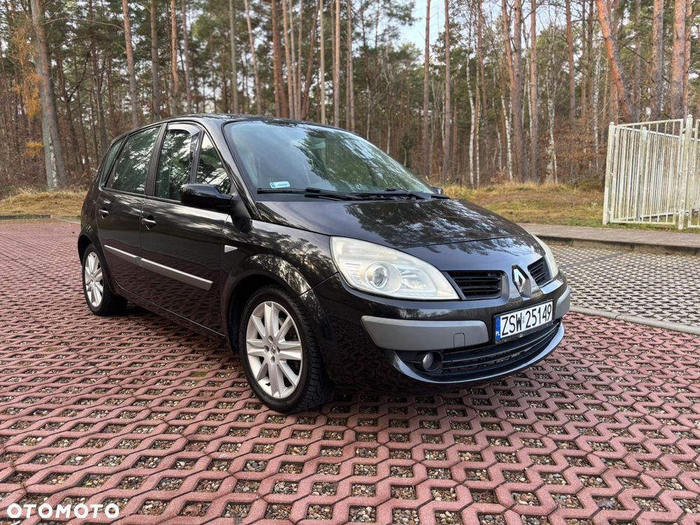 Renault Scenic 2.0 16V Emotion - 1