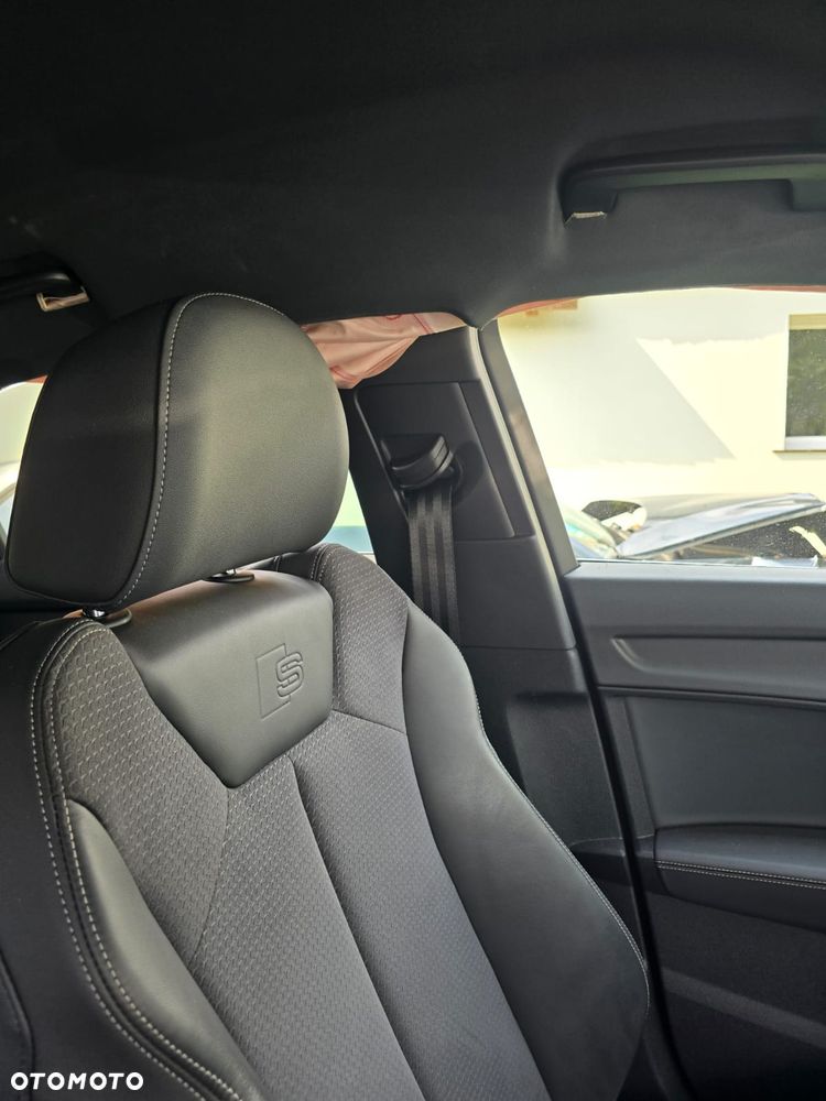 Audi Q3 - 23