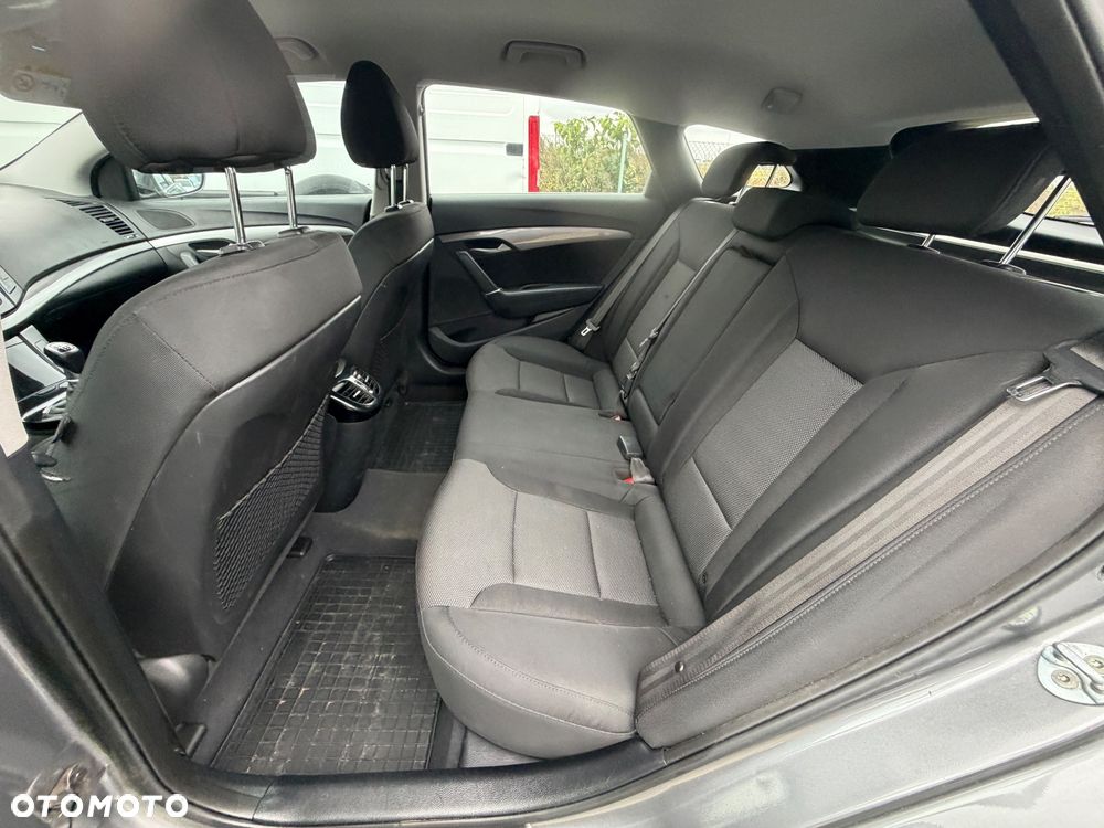Hyundai i40 1.6 GDI Comfort + - 9