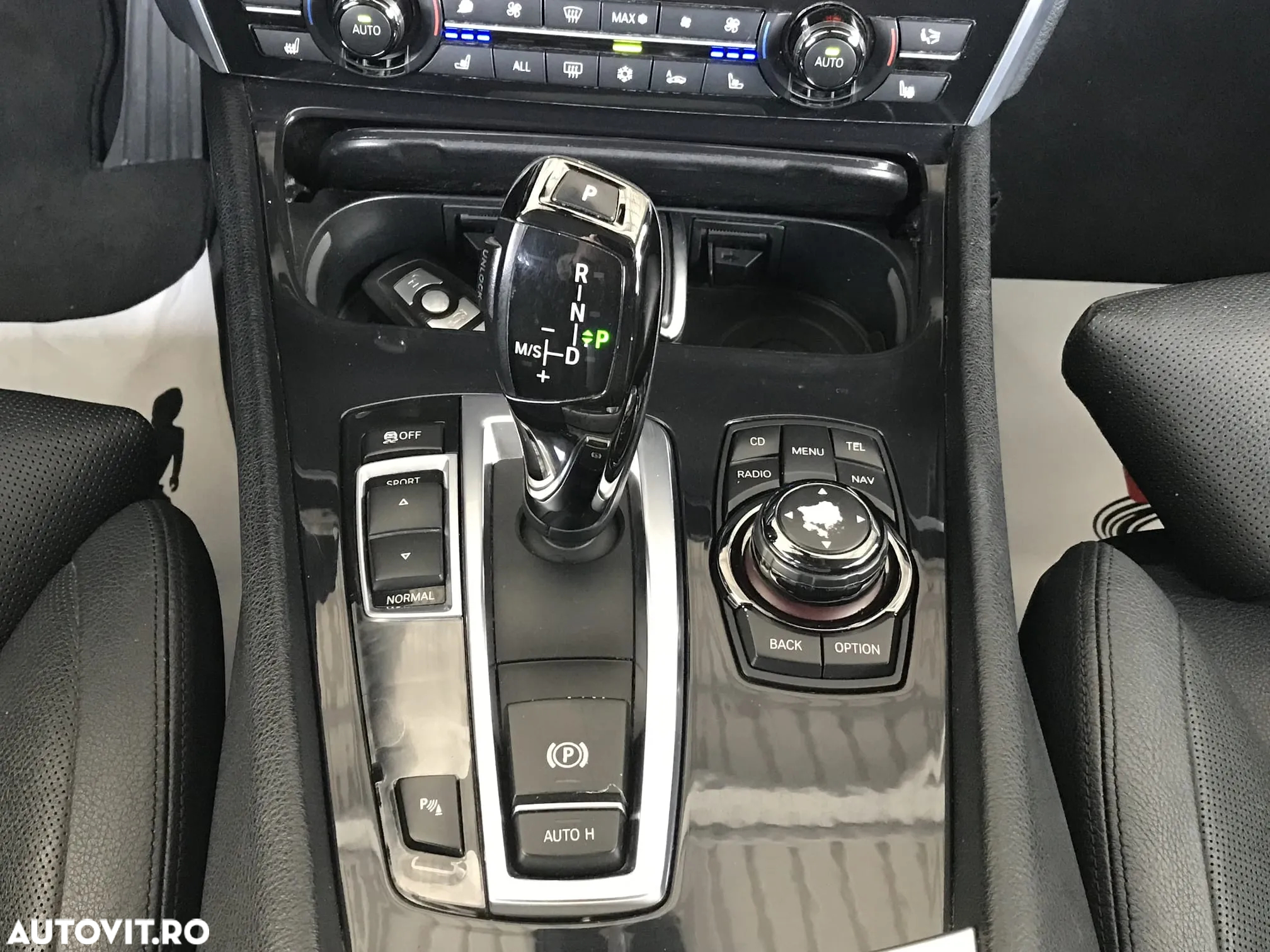BMW Seria 5 530d Gran Turismo - 35