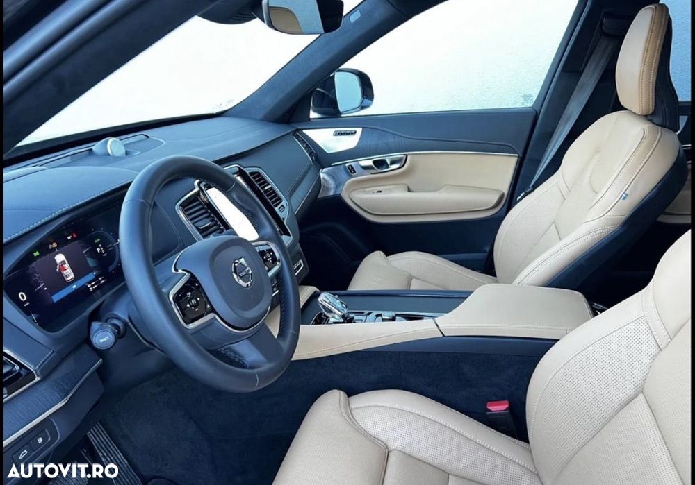 Volvo XC 90 Recharge T8 AWD Ultimate Dark - 4