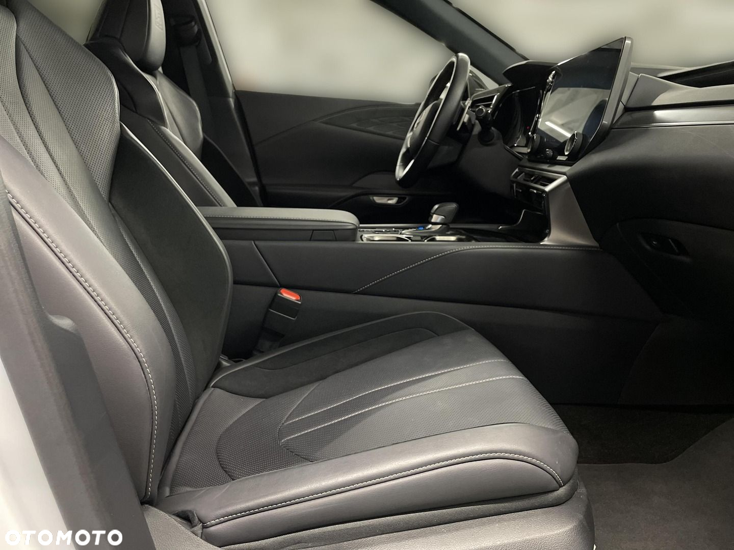 Lexus RX - 13