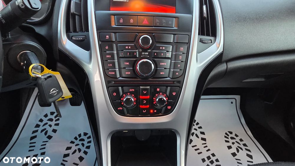 Opel Astra 1.6 Sport - 31