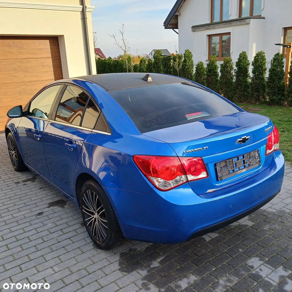Chevrolet Cruze - 5