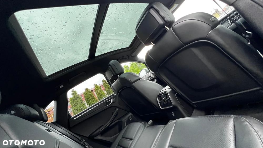 Porsche Macan T - 29