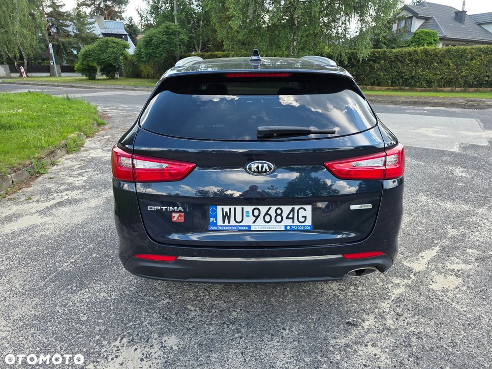Kia Optima 1.7 CRDI L DCT - 24