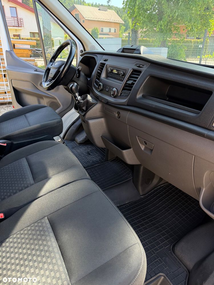 Ford Transit - 28