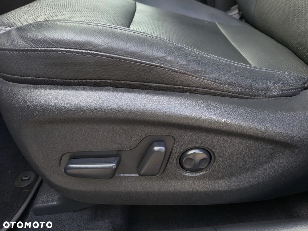 Hyundai Tucson blue 1.6 CRDi 2WD DCT Advantage+ - 32