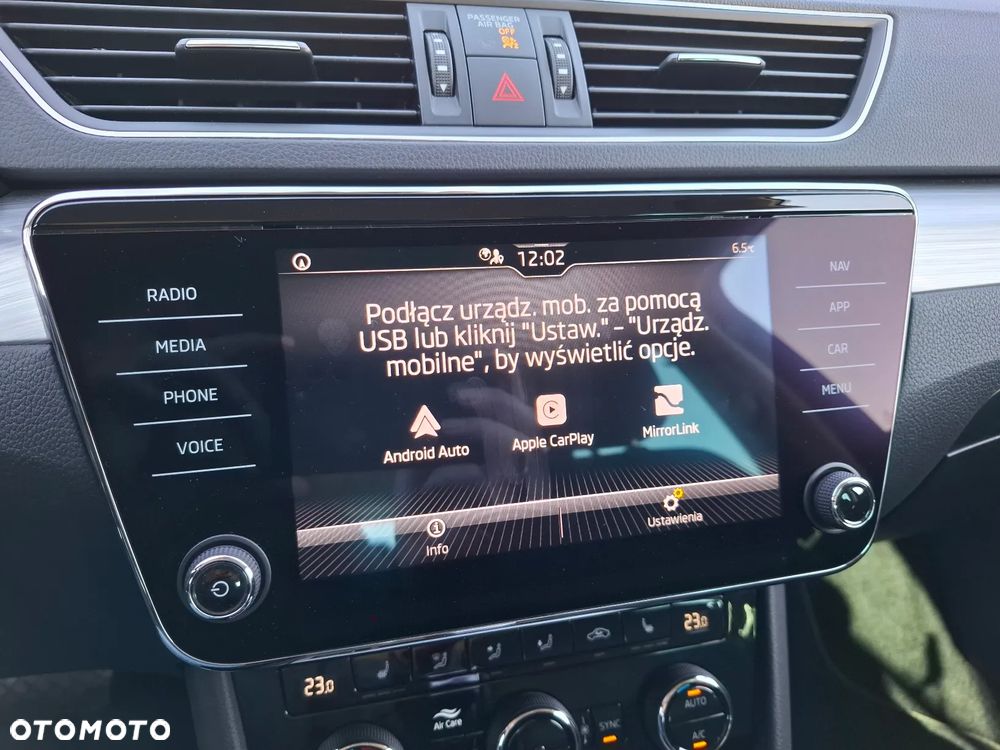 Skoda Superb 2.0 TDI Ambition DSG7 - 22