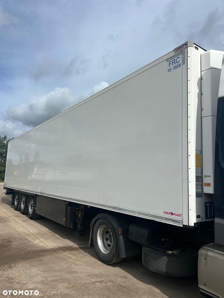 Schmitz Cargobull - 2